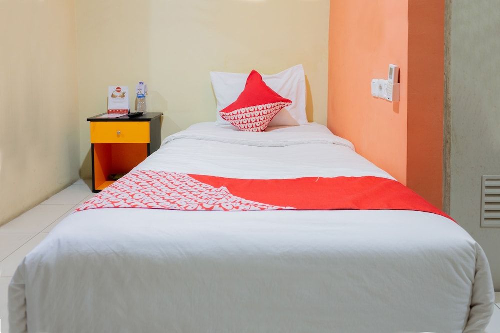 Capital O 989 Audah Guesthouse Syariah Standard Single Room 3