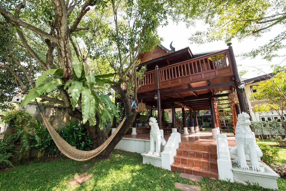 Phuttal Residence