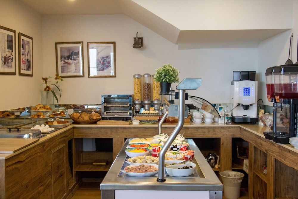 undefined Golden Beach Hotel Tel Aviv 6