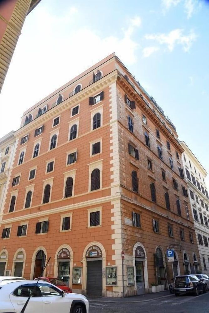 undefined Romalive Hotel 6