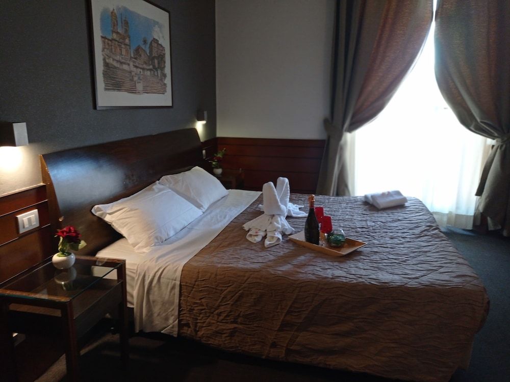 undefined Romalive Hotel 2