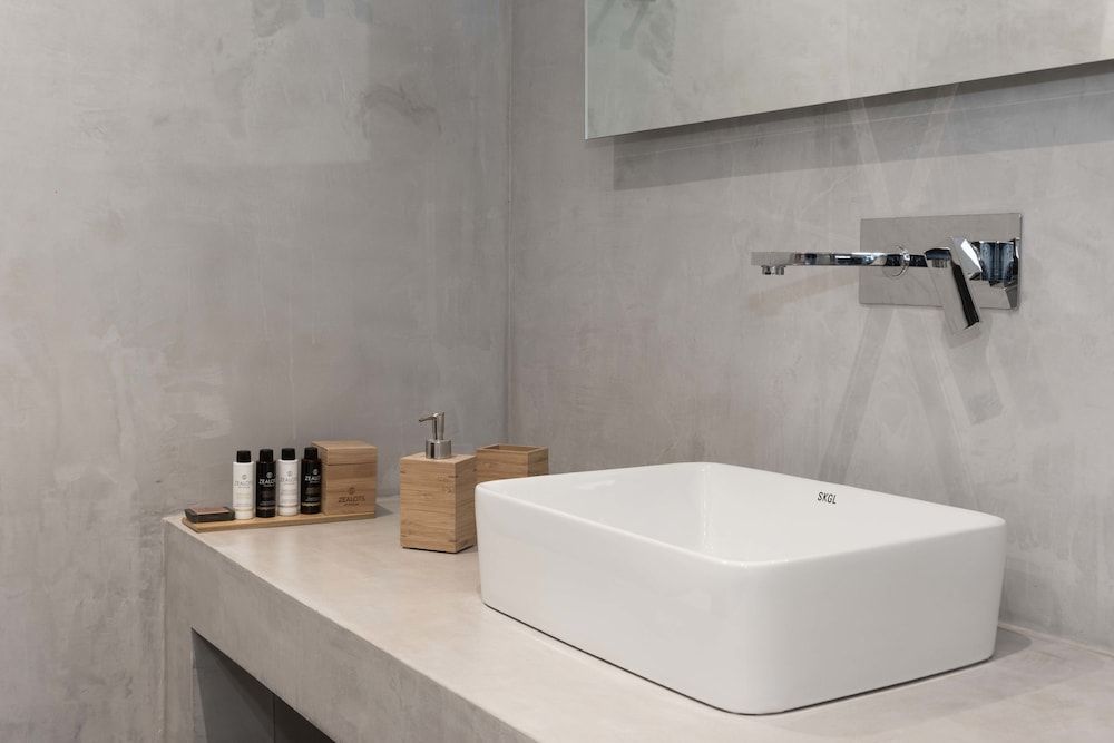 Calme Suites Mani Deluxe Townhome, 1 Queen Bed with Sofa bed, Non Smoking (Three (3)) 11