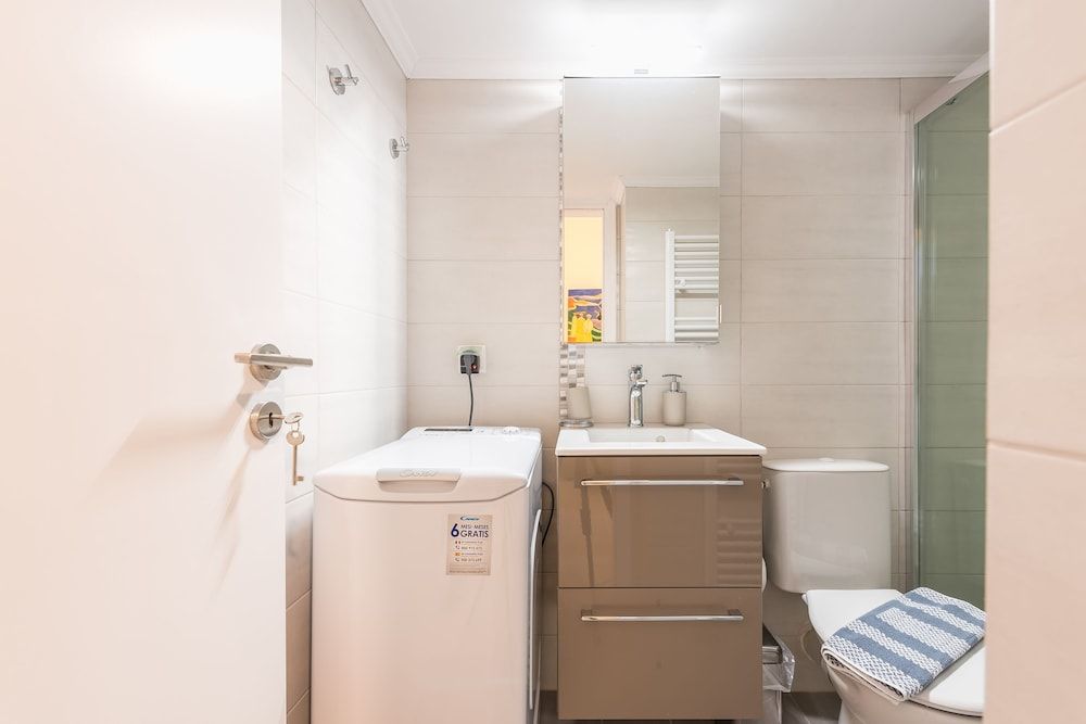 Stylish Kerameikos Apartment  by Cloudkeys City Apartment 35