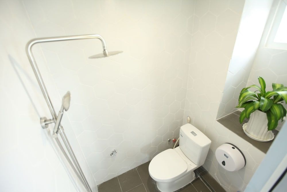 Sleepbox Hostel Phu Quoc Double Room, Mountain View 4