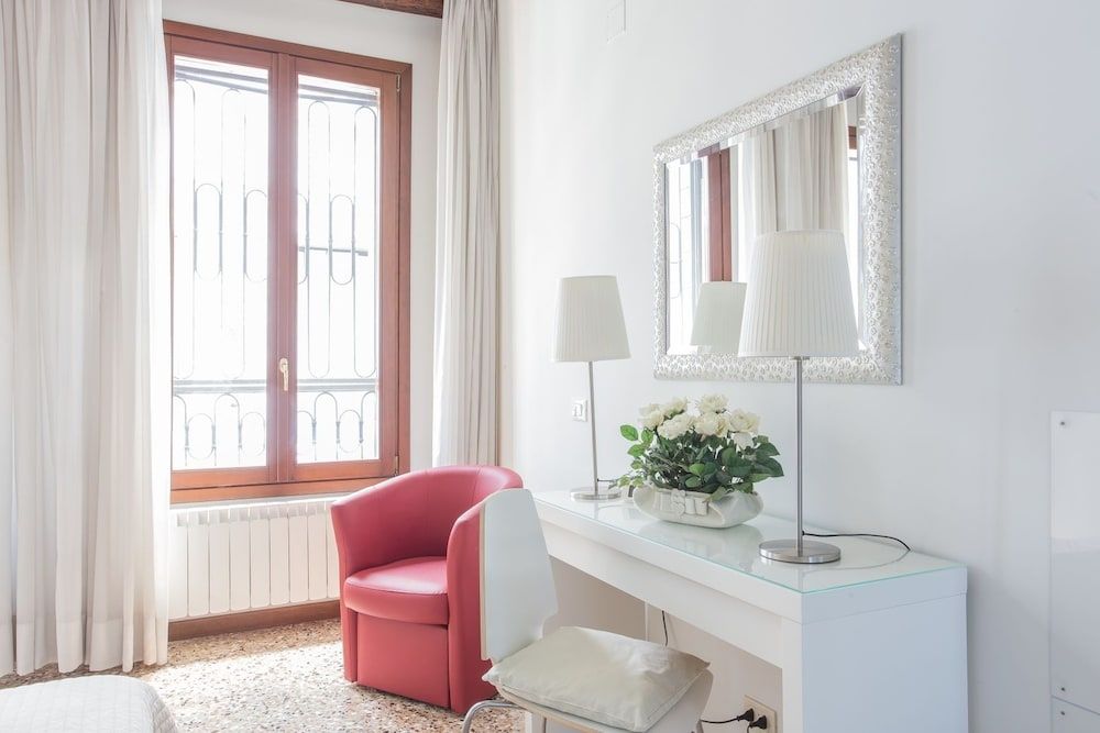 Venezia - Calle della Regina 752b City Apartment, 1 Bedroom 15