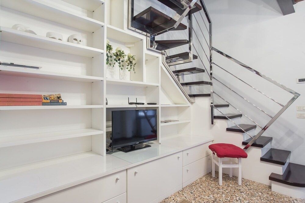 Venezia - Calle della Regina 752b City Apartment, 1 Bedroom 14