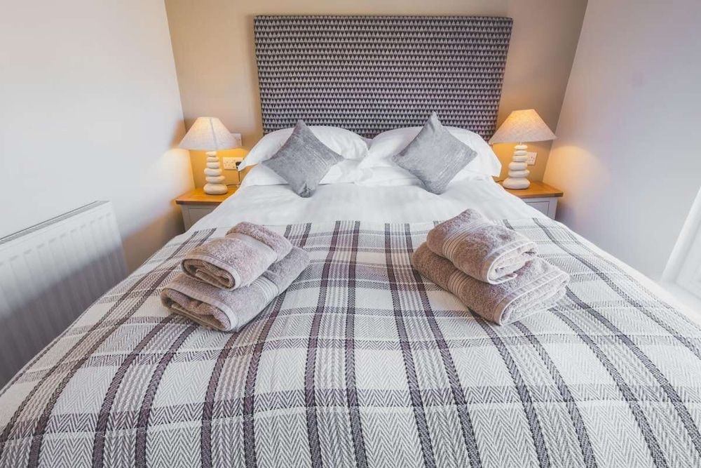 The Kings Arms King Room, Ensuite 2