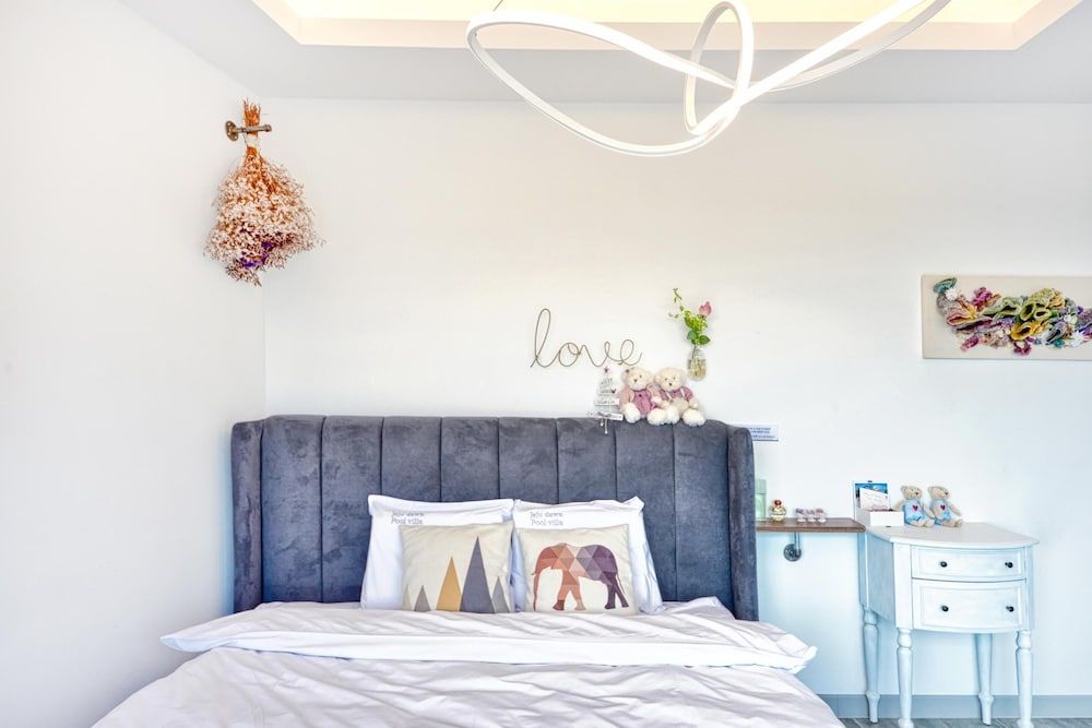 Seogwipo Dawa Pool Villa Pension Basic Room, 1 Bedroom (Cornersuite)