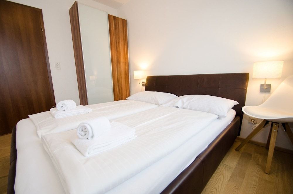 undefined Apartment CityXpress 6