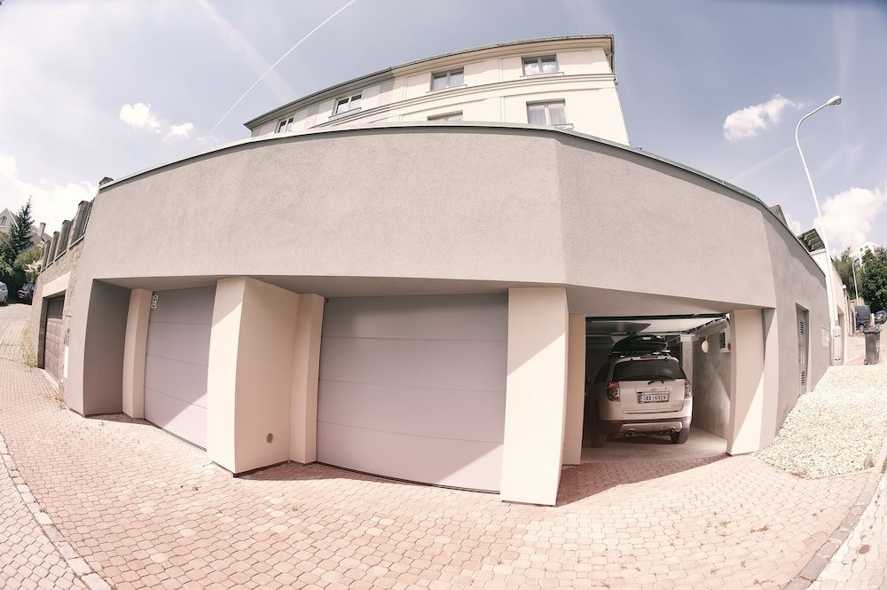 undefined Villa na Vinici 8