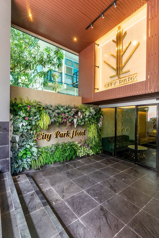 undefined City Park Hotel Bangkok Pratunam by PCL 10