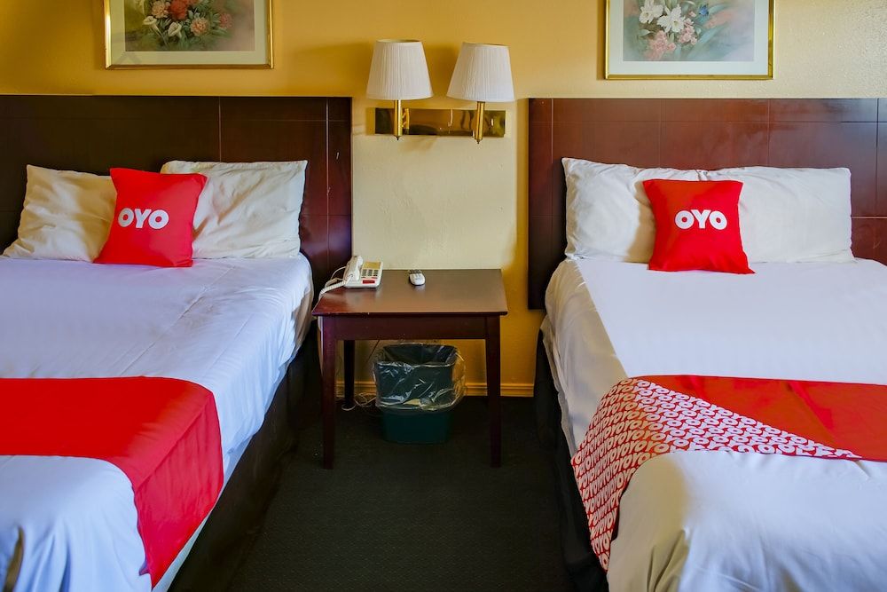 Duncan Inn by OYO, OK - Hwy 81 Near Chisholm Casino Room, 2 Double Beds 3