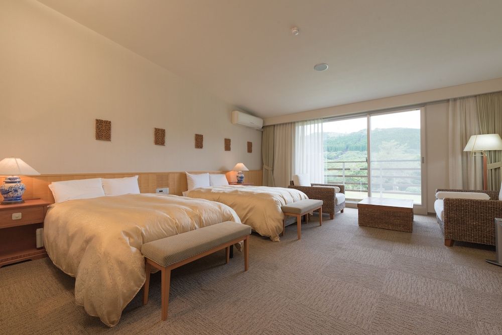 Junior Suite Twin Room, Non-Smoking