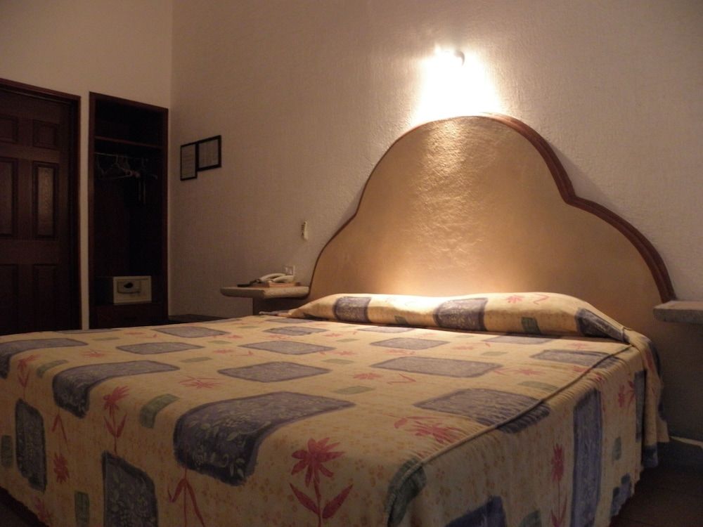 Hotel Fénix Superior Room 3