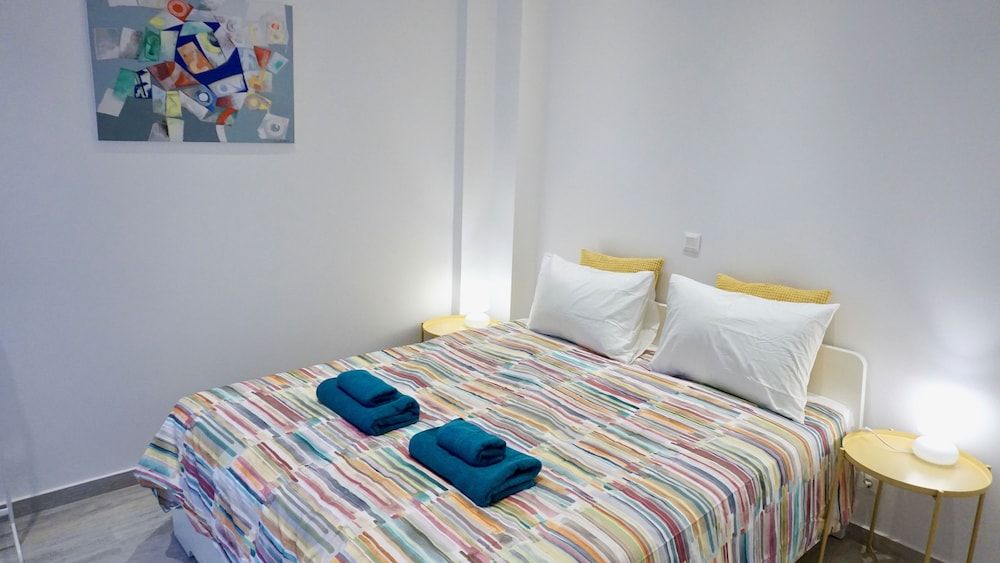 undefined Spacious Modern Apt in Athens near Metro 5