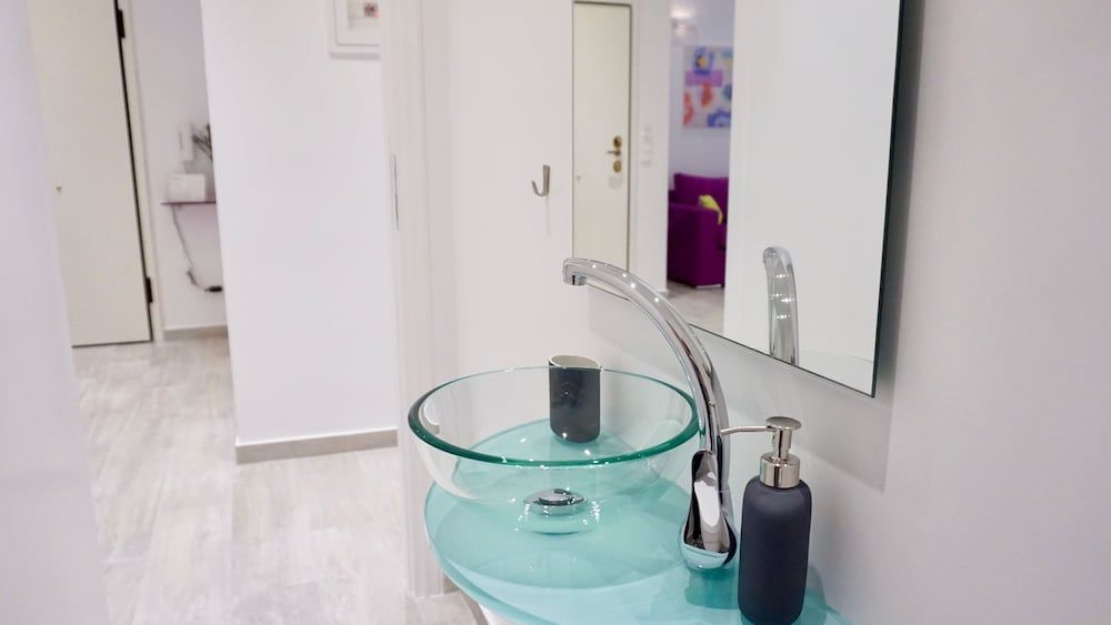 Spacious Modern Apt in Athens near Metro Apartment, 2 Bedrooms 27