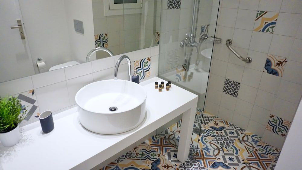 Spacious Modern Apt in Athens near Metro Apartment, 2 Bedrooms 26