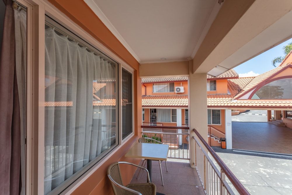 Engadine Motor Inn Standard Room, Non Smoking, Jetted Tub (Double Spa suite) 3