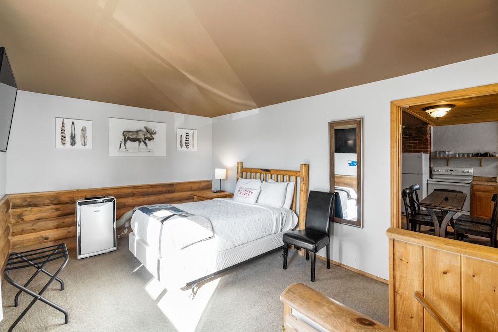 The Bucking Moose The Loft #2