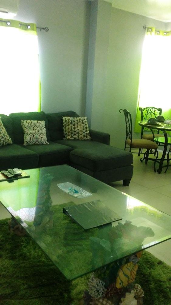 DB Towers Family Apartment, Kitchenette (Seashell) 6