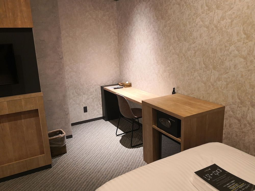 Eight Point Inn Kanazawa Deluxe Twin Room, Non Smoking 12