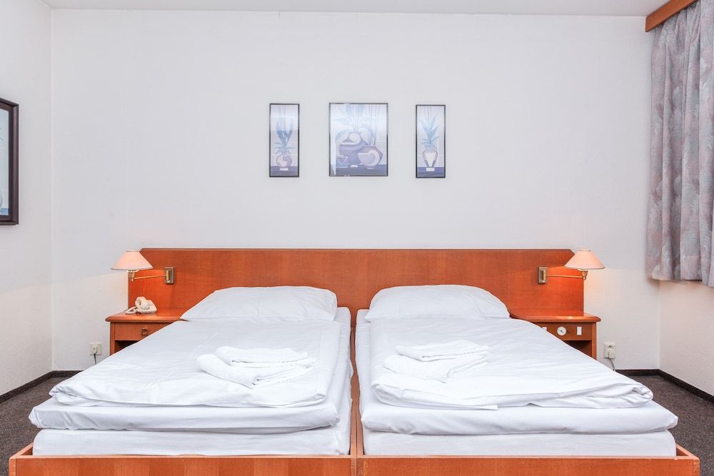 Hotel Astra Standard Double Room 3