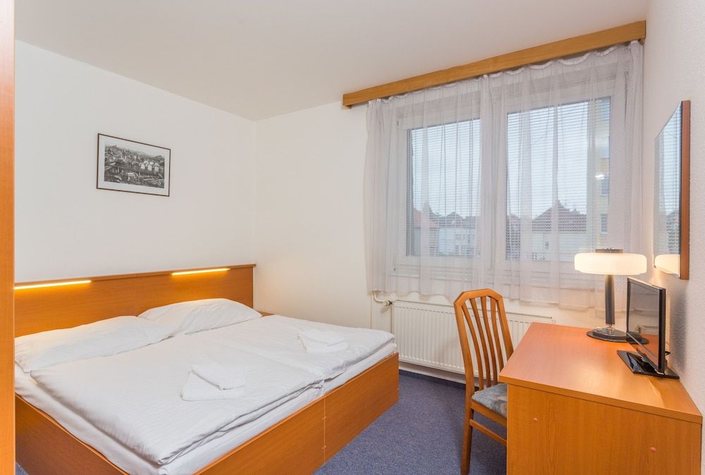 Hotel Astra Standard Double Room 5