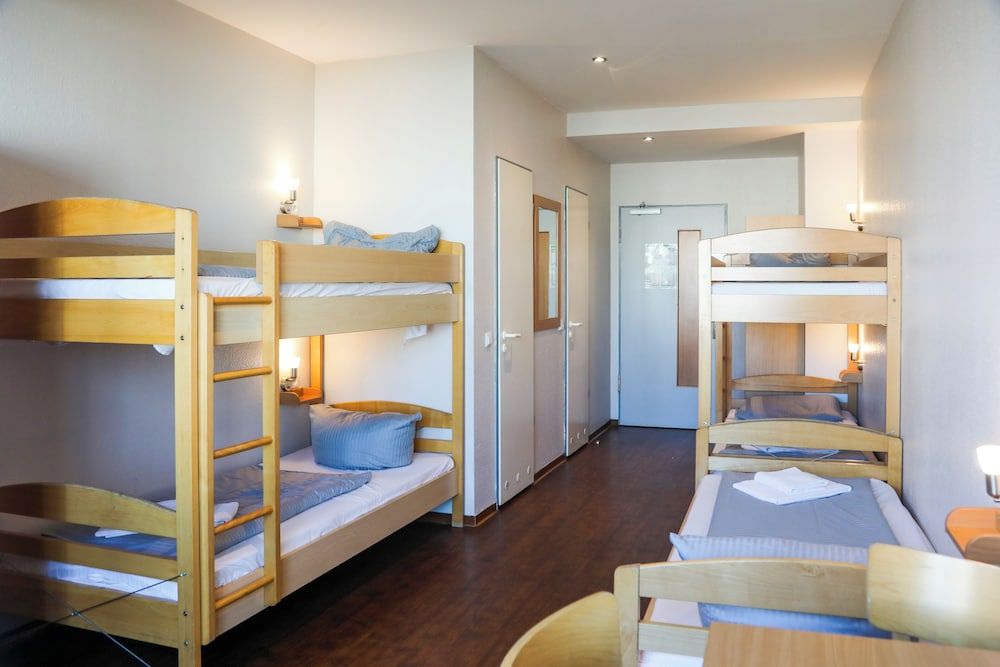 acama Hotel & Hostel Kreuzberg Economy Double Room 2