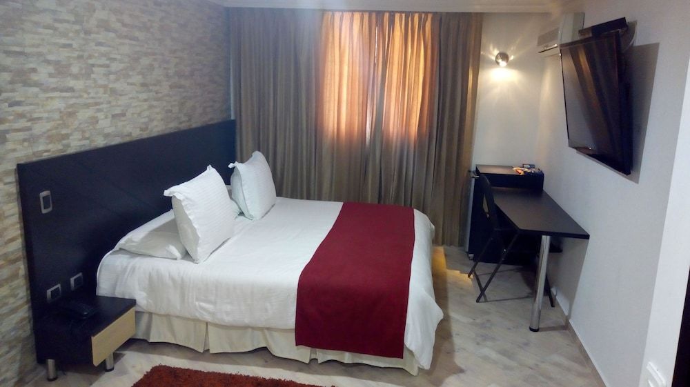 Superior Single Room (Air Aconditioning)