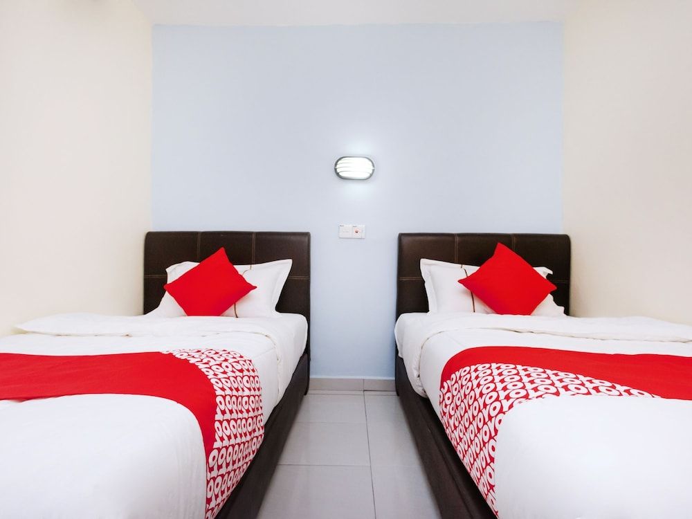 Super OYO 494 EG Hotel Standard Twin Room 2