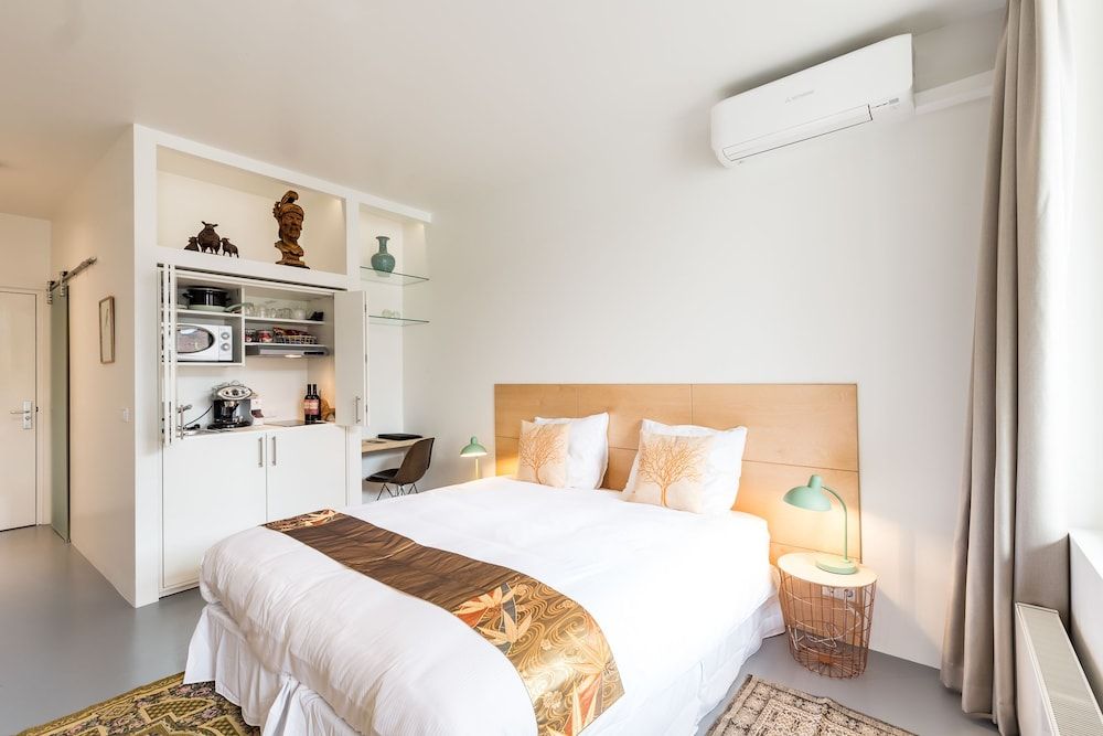 Standard Suite