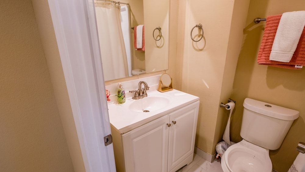 3Bdrm 2.5Bath 4Beds - Katy - Memorial Family House, 3 Bedrooms 20