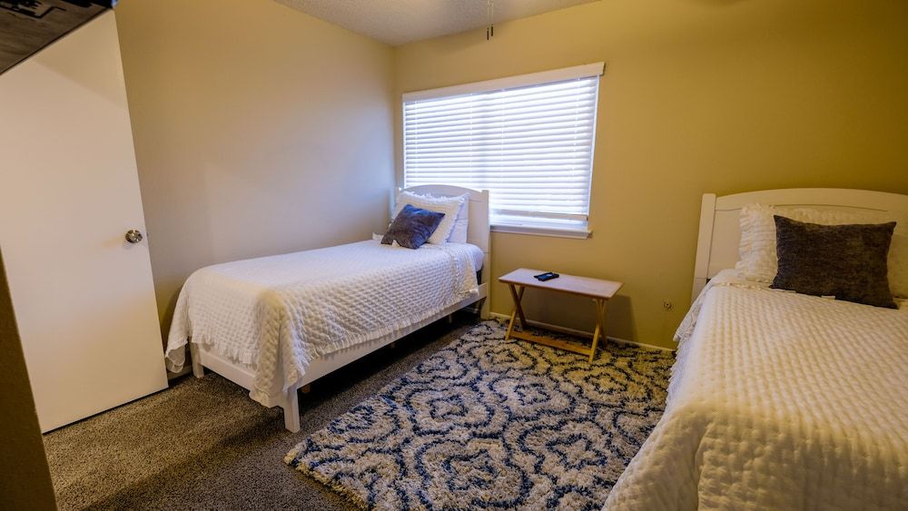 3Bdrm 2.5Bath 4Beds - Katy - Memorial Family House, 3 Bedrooms 7