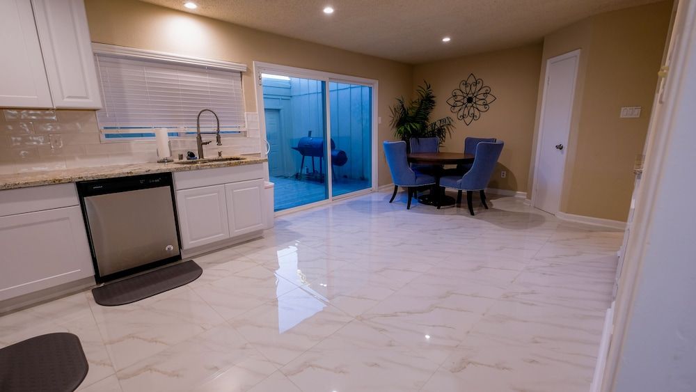 3Bdrm 2.5Bath 4Beds - Katy - Memorial Family House, 3 Bedrooms 10