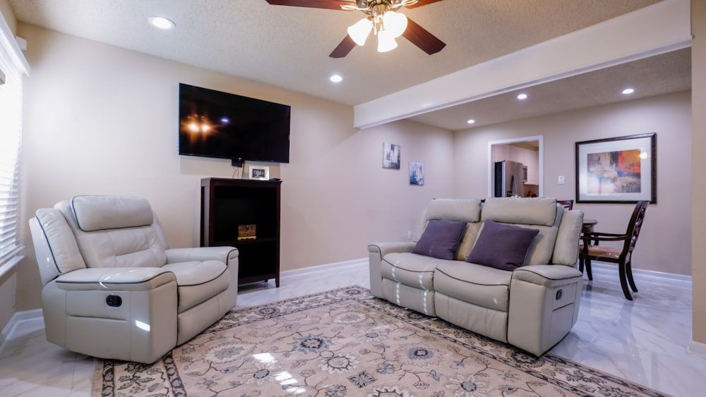 3Bdrm 2.5Bath 4Beds - Katy - Memorial Family House, 3 Bedrooms 14