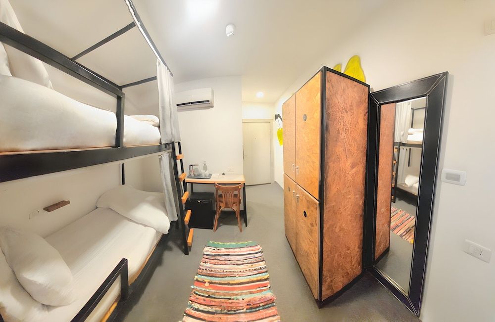 undefined Nomads Hotel - Hostel 9