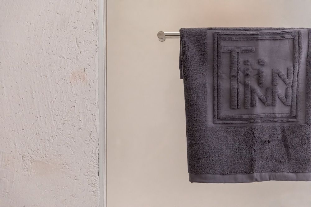 Tiin Tinn Standard Quadruple Room 15