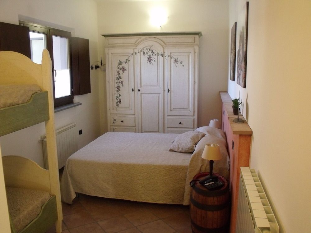 Family Quadruple Room, Garden View (4)