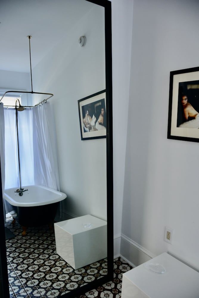 Ebony King Room
