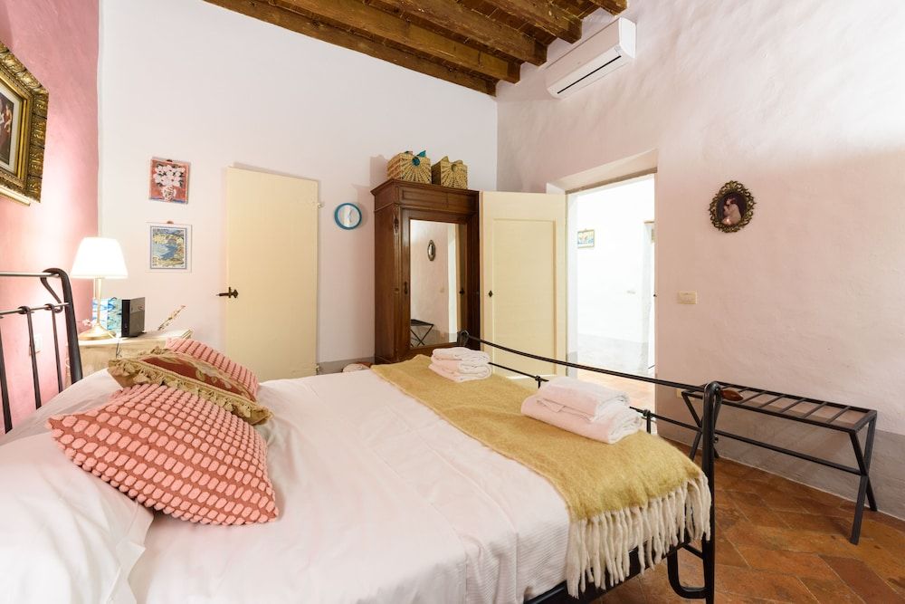 undefined Santo Spirito Dream by Mmega 8