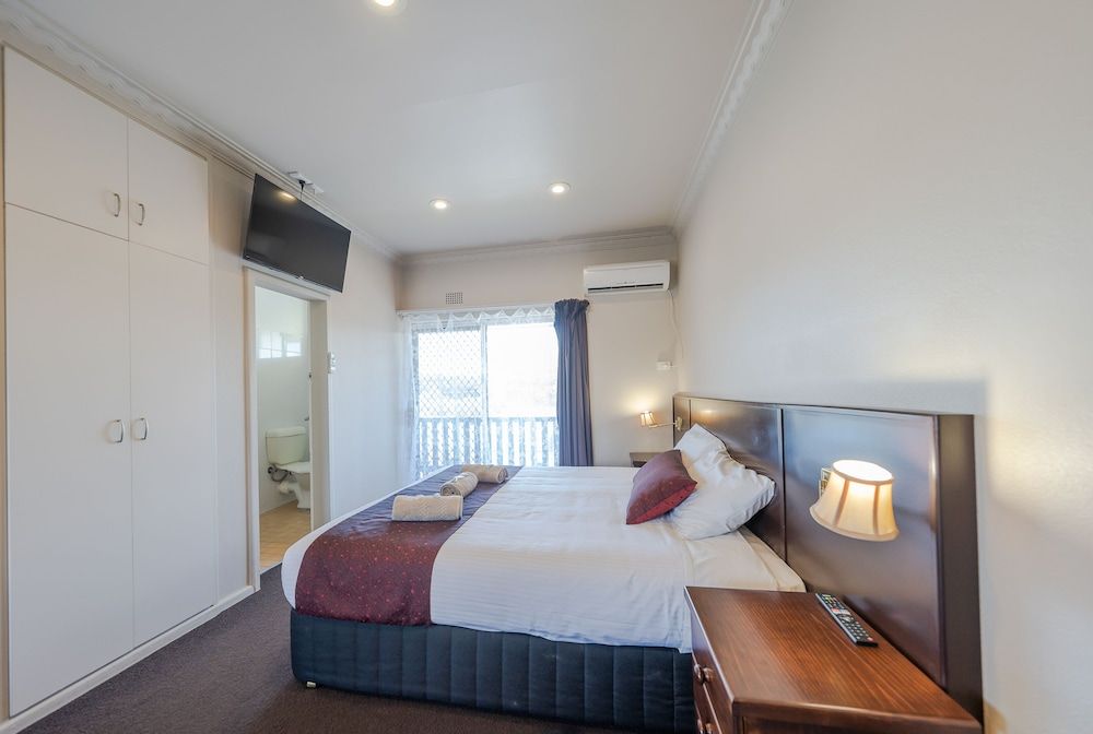 Deluxe Room, Non Smoking, Balcony (Delux King)