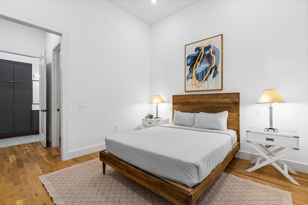 undefined Bonaventure Furnished Apartments 8