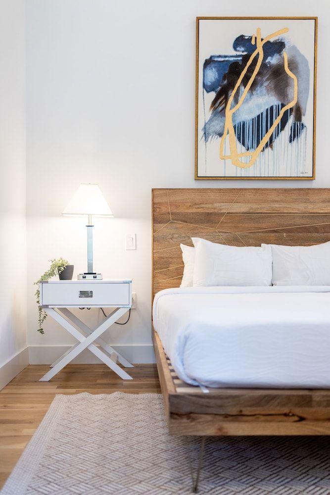 undefined Bonaventure Furnished Apartments 10