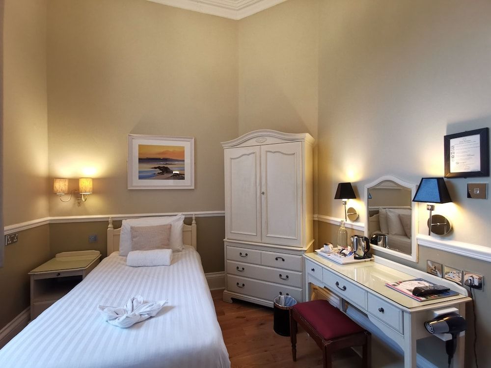 undefined The Haymarket Lairg Hotel 2