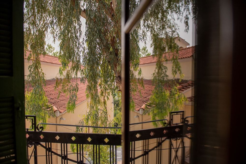 Beautiful City Suites Deluxe Double Room 15