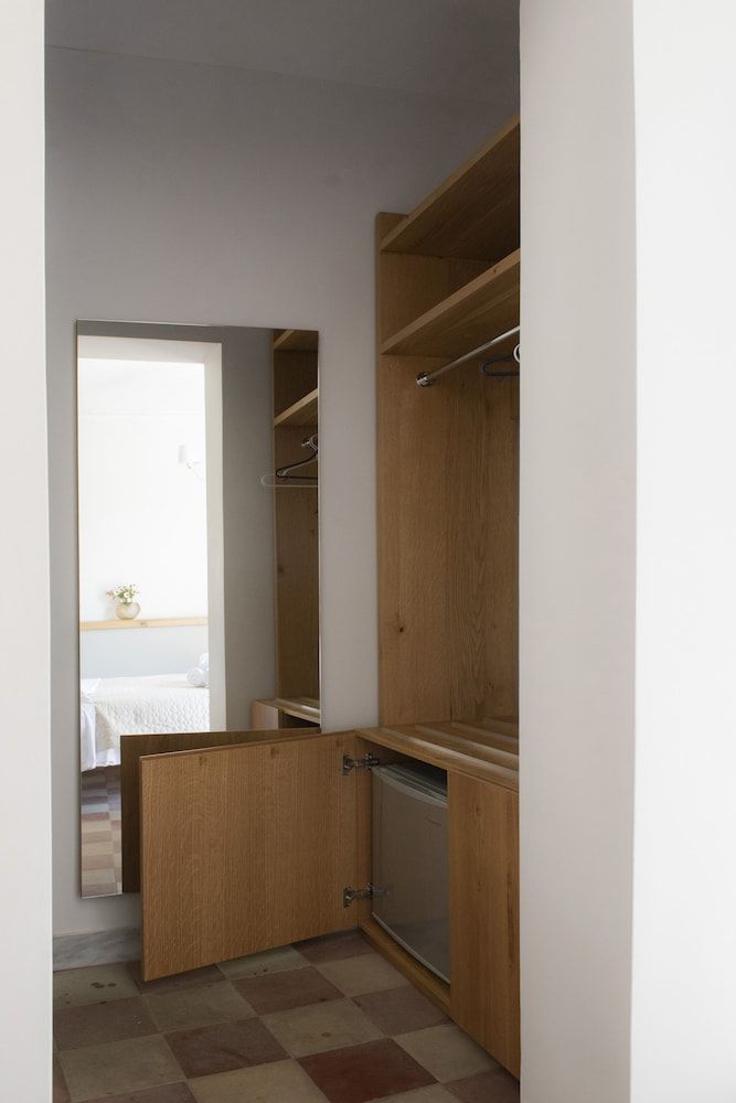 Beautiful City Suites Deluxe Double Room, Balcony 34