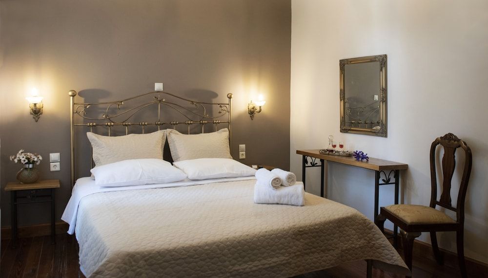 undefined Beautiful City Suites