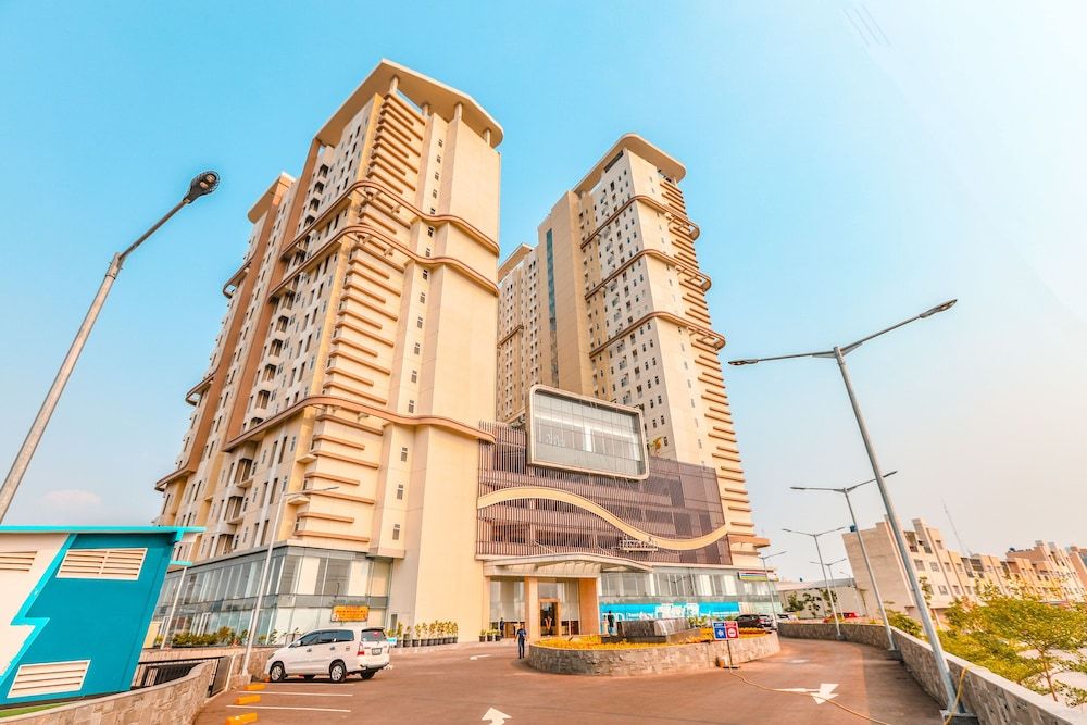 undefined SUPER OYO Collection O 16 Vittoria Residence 8