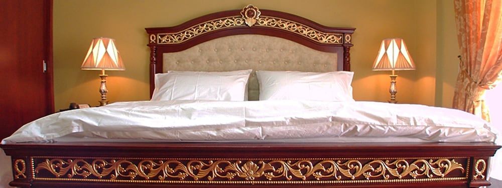 Dinasty Hotel Double Room 3