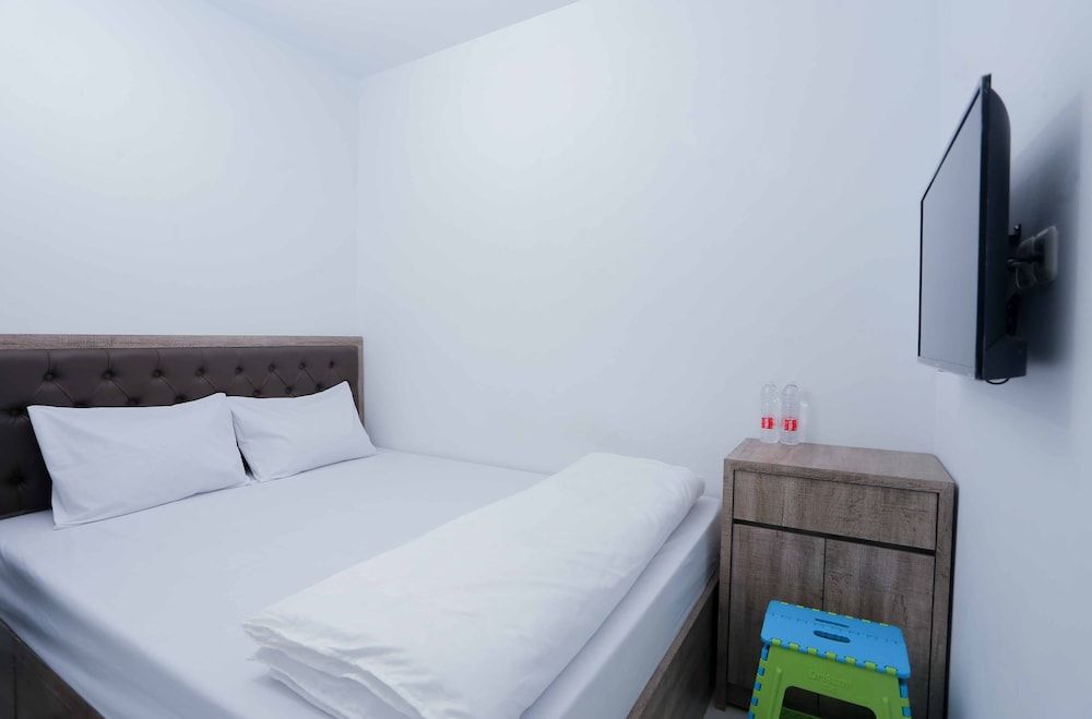 undefined Syariah Amethyst Cengkareng 6